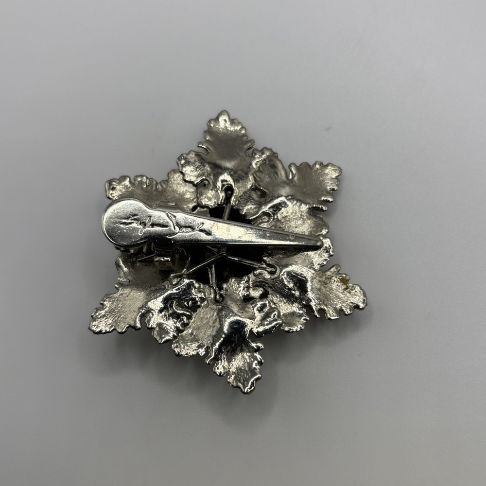 Vintage Signed Sylvia Dahl Frog And Leaf Lily Pad Dress Clip Scarf Clip RARE - Picture 3 of 4